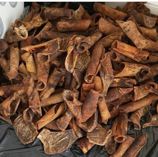 dried Ponmo in Uk